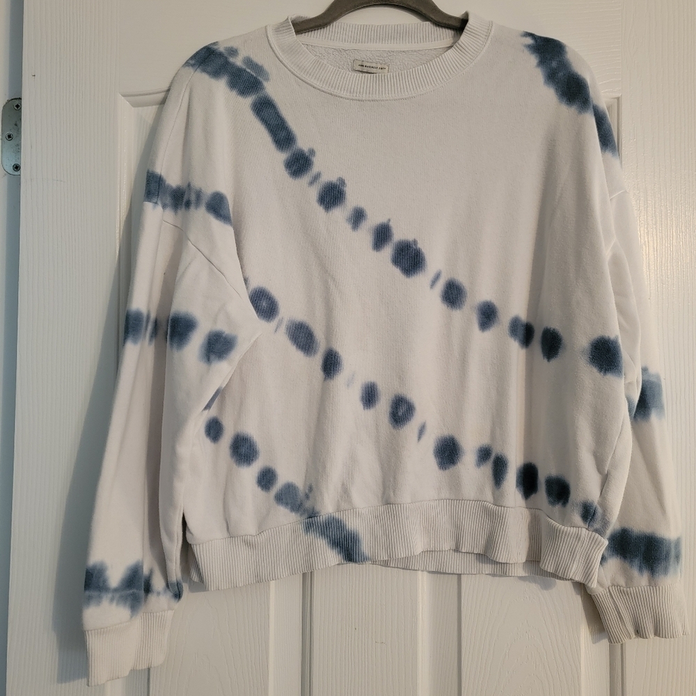 American Eagle White Blue Tye Dye Sweatshirt